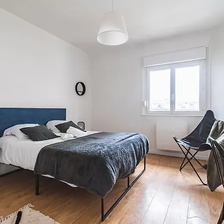 Le Jaures - 2 Chambres - Hyper Centre דירה *